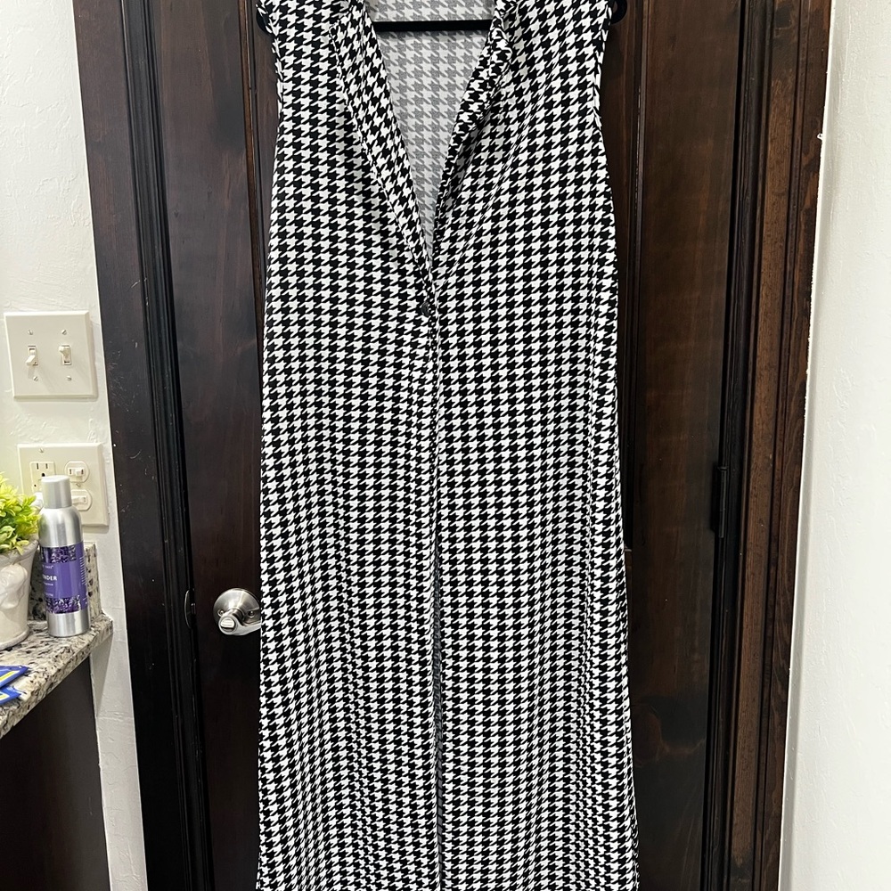 SHEIN Black and White Buttoned Sheath Maxi Dress